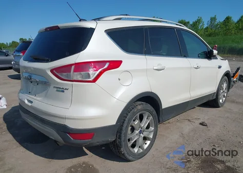 2016 Ford Escape Titanium from USA, damaged, VIN 1FMCU9J9XGUA89514